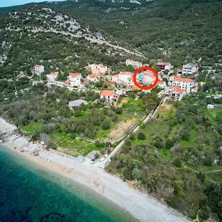 Adrienne 100m Vom In Miholascica Auf Der Insel Cres Holiday home *
