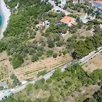 Hébergement de vacances Adrienne 100m Vom In Miholascica Auf Der Insel Cres
